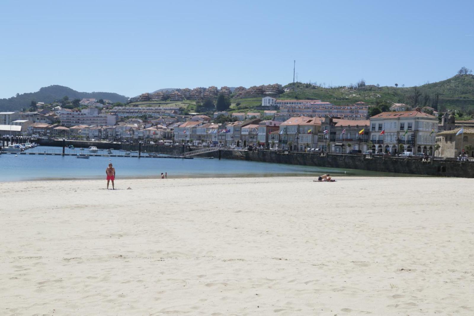 Inmejorables Vistas A Las Islas Cies Baiona Exterior photo